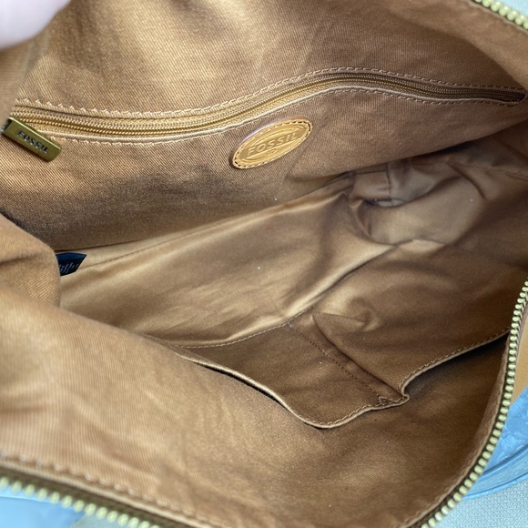 FOSSIL TAN PEBBLED LEATHER “HOBO-STYLE” SATCHEL - Picture 7 of 9